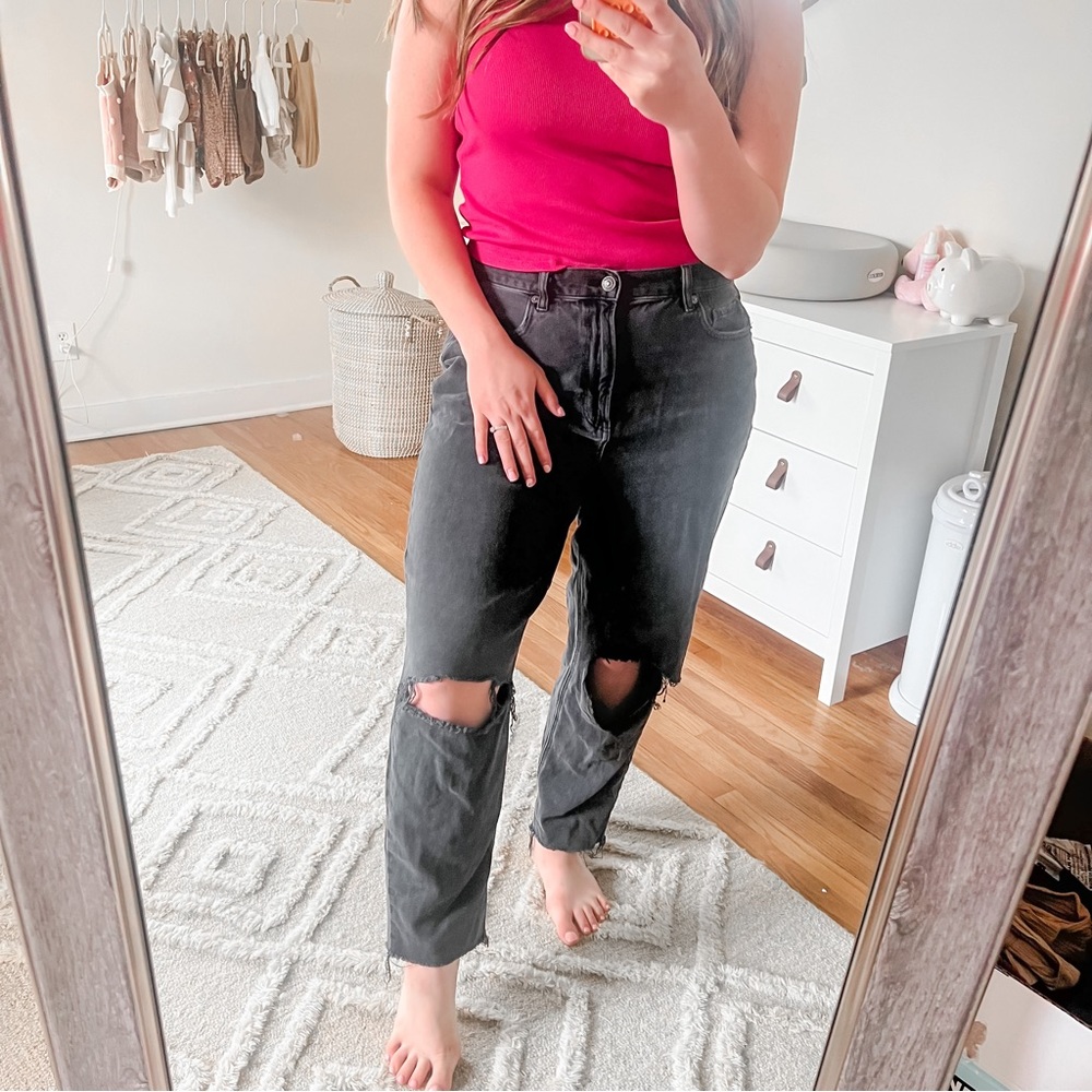 American Eagle relaxed mom jeans